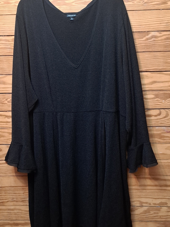 torrid Dresses & Skirts - Ladies Torrid Sz 6X Black Long Sleeve Dress Vneck Office Pullon Soft